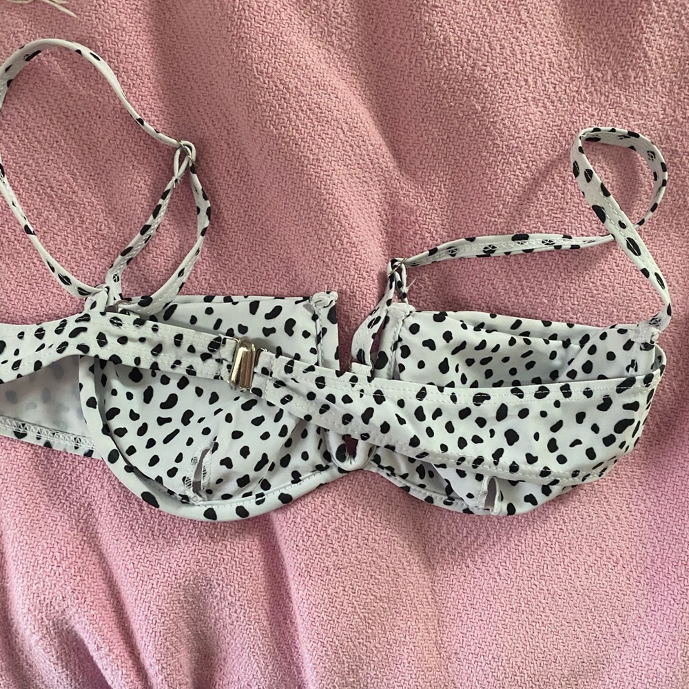 Bathing suit top - Picture 2 of 2
